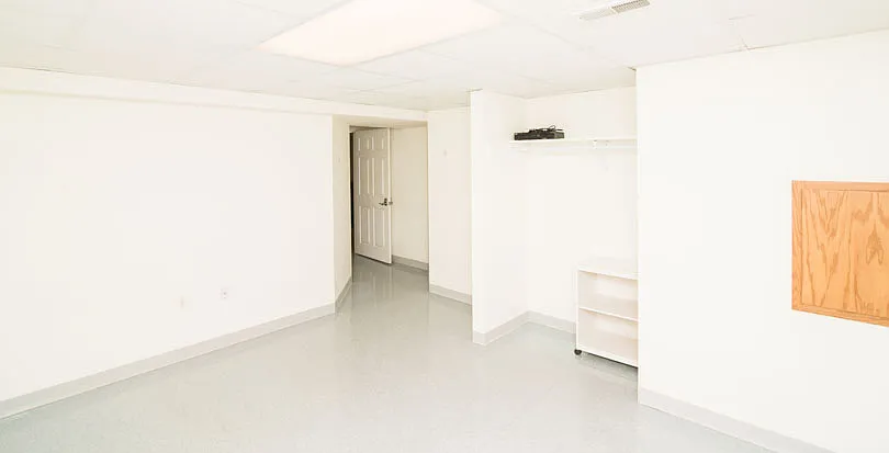 Building Photo 5