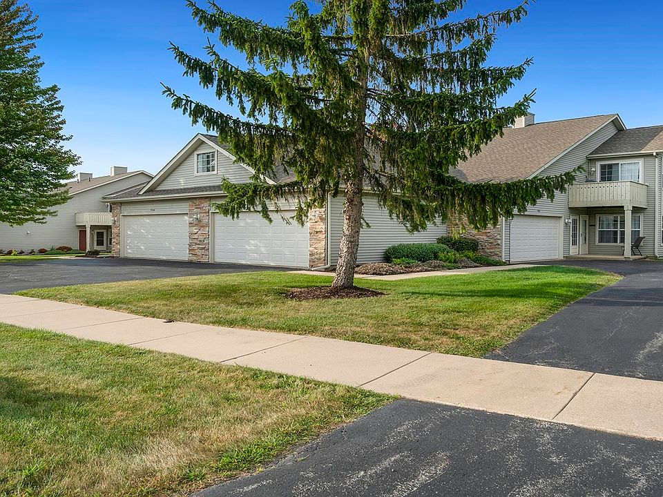 7984 Royal Oaks Rd, Rockford, IL 61107 Zillow