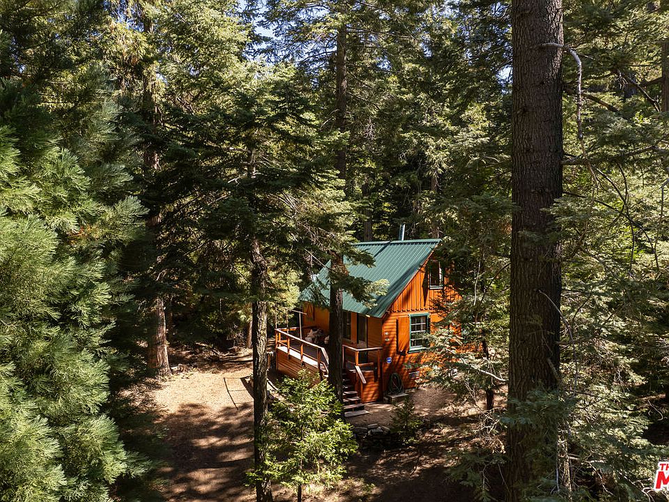1st image of 629 Lodge Ln