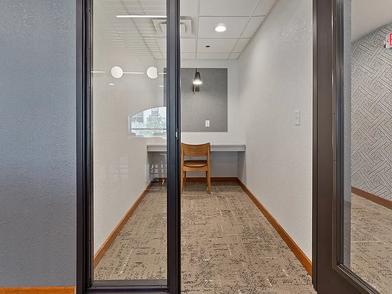 808 Berry Place — Photo 29