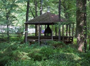 22 Hallmark Dr, New City, NY 10956