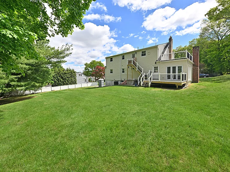 190 Madison Ave #1 — Photo 17