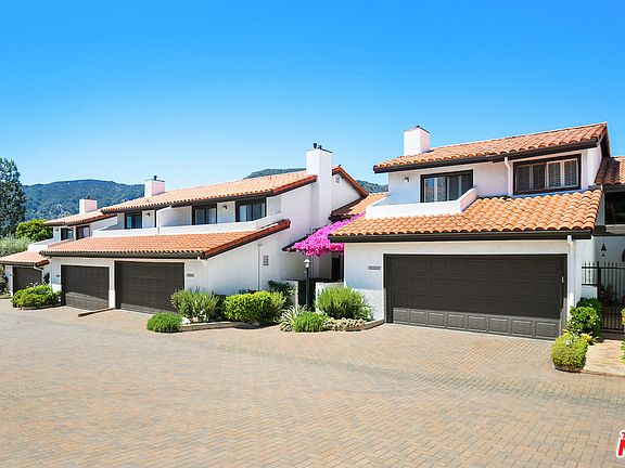 2nd image of 1639 Michael Ln