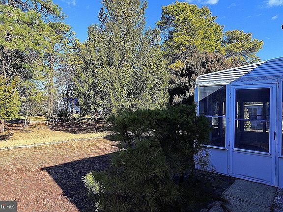 4th image of 5 Whitaker Dr