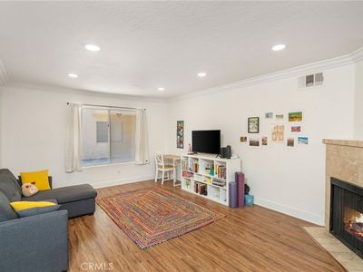 7045 Woodley Ave Unit 101, Van Nuys, CA, 91406