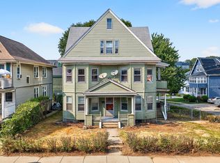 194 N Beacon St, Watertown, MA 02472
