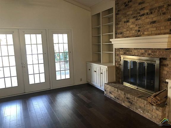 2nd image of 4822 Forestwood Blvd