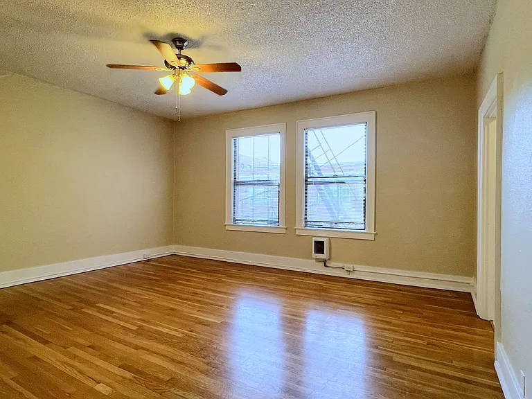 Marcella Apartments — Photo 35