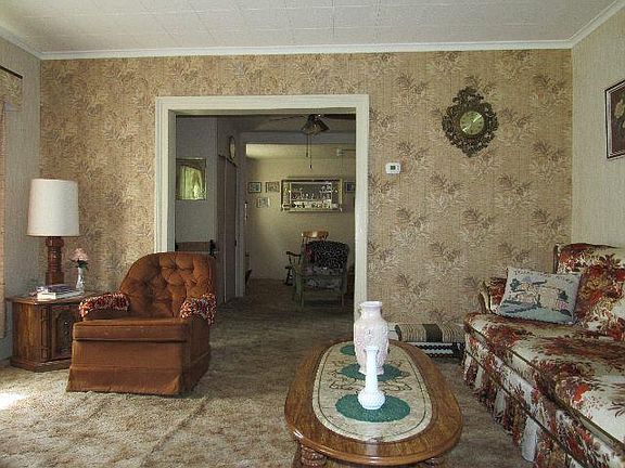5th image of 5 Pleasantview Dr