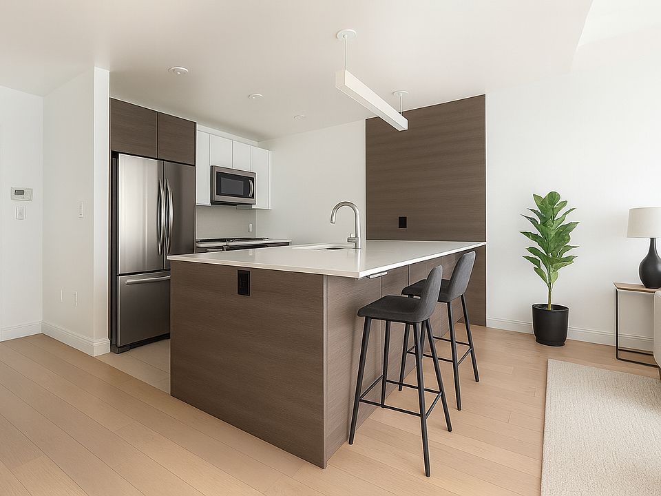 1st image of 15209 88th Ave APT 605