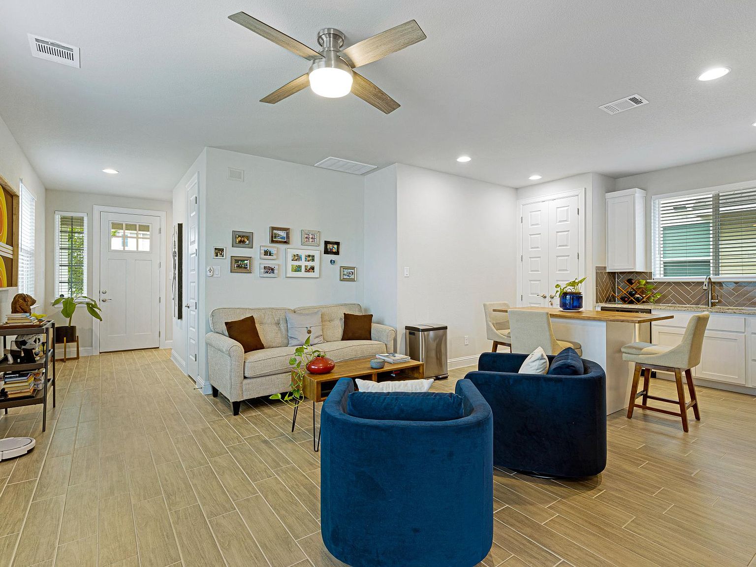 100 Catalina Dr, Kyle, TX 78640 Zillow