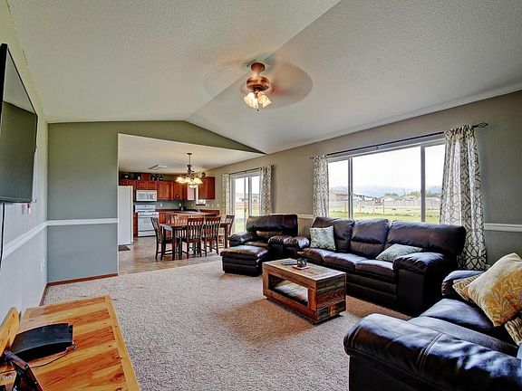 5th image of 13715 E Field Ln
