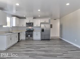 2112 1/2 Carmona Ave, Los Angeles, CA 90016