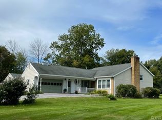 80 W 7th St, Oneida, NY 13421