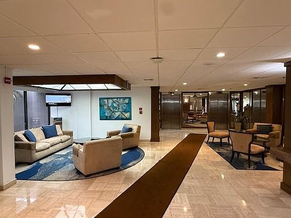 4th image of 3850 Washington Street #703