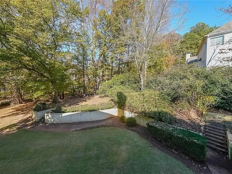 2747 Lockerly Ln — Photo 22