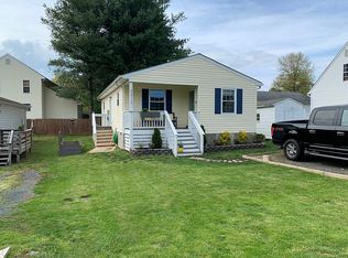 8472 Ashby Ave, Marshall, VA