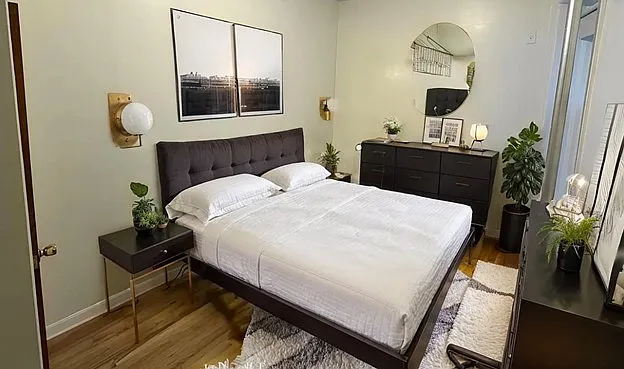 515 W 111th St #2D — Photo 1