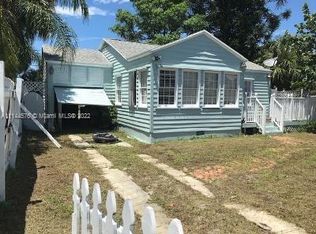 425 45th St, West Palm Beach, FL 33407