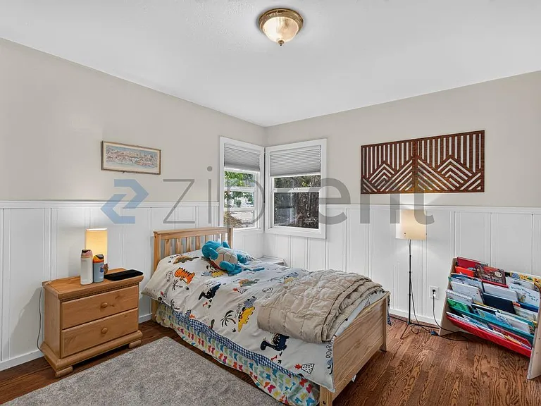 2039 Montecito Ave — Photo 24