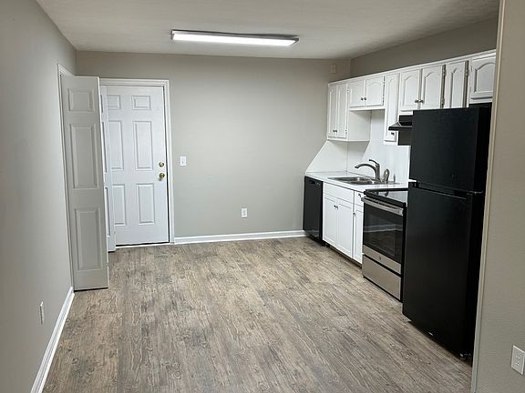 4th image of 1495 Autumn Ave #11252125