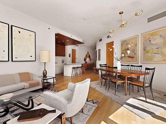 2nd image of 122 Greenwich Ave APT 7