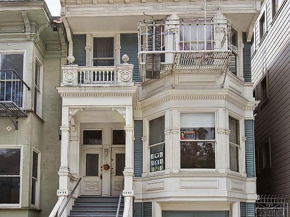 2nd image of 1439 Oak St