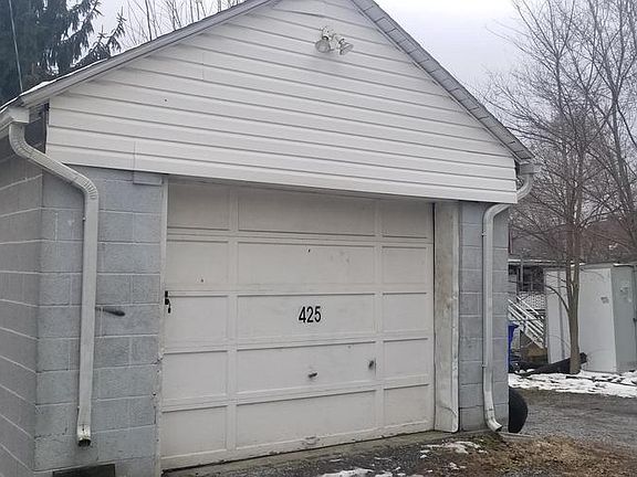 4th image of 425 Guilford Ave