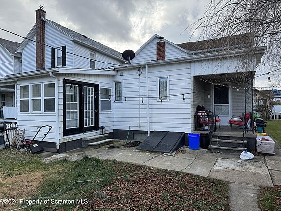 3rd image of 225-227 Charles St