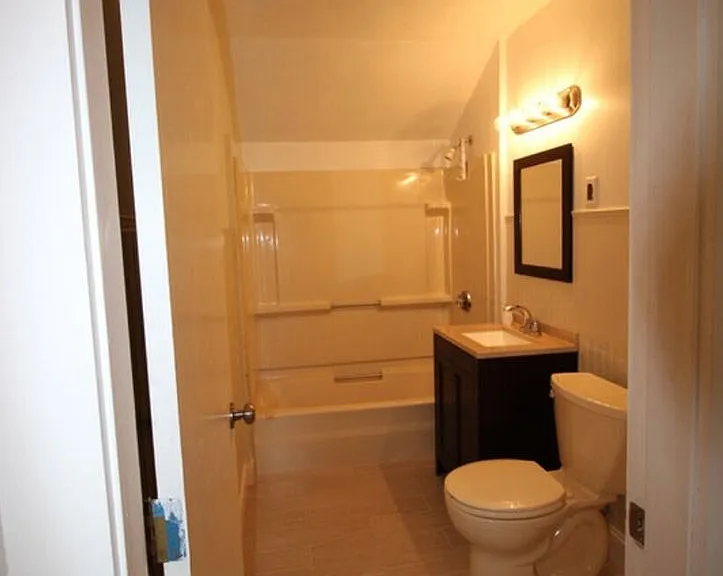 34 Dow St #2 — Photo 12