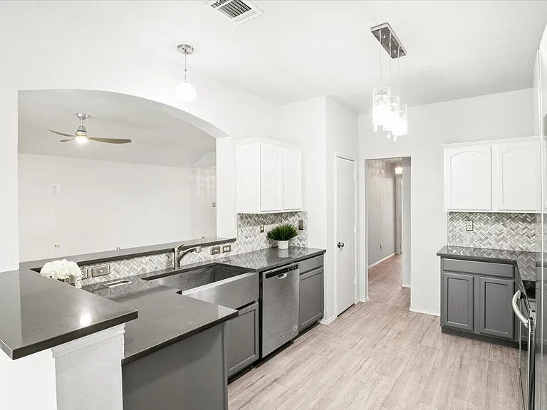 416 Ponderosa Trl — Photo 17