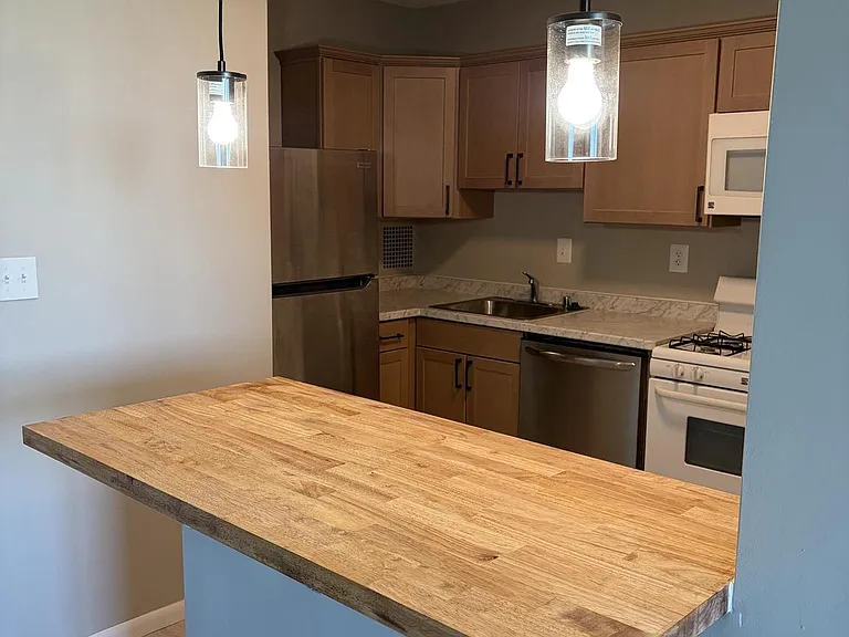 3701 S George Mason Dr #808N — Photo 5
