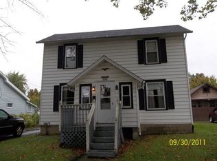 608 N Thoman St, Crestline, OH 44827