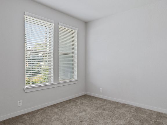5th image of 2108 N Saint Marys St
