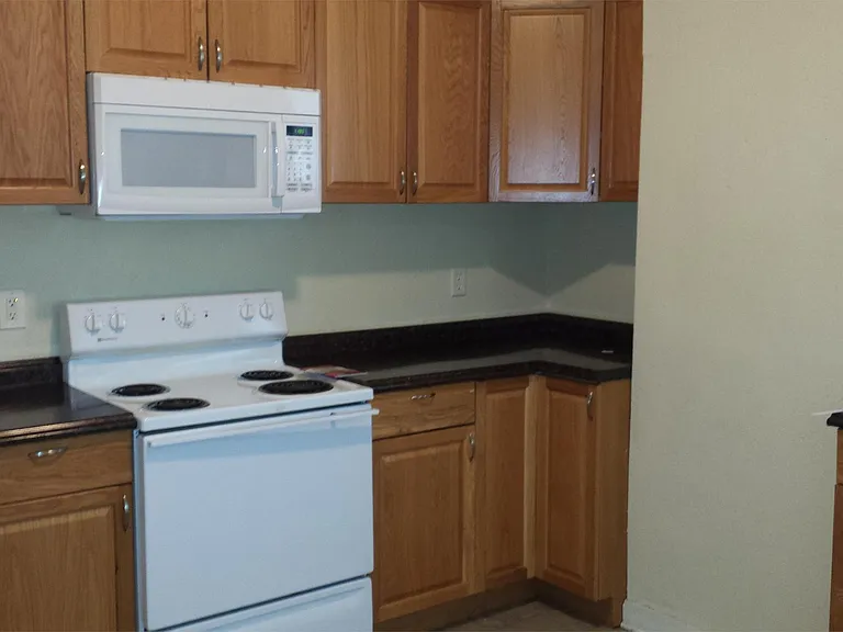 2406 3rd Ave #1-B-2 — Photo 9