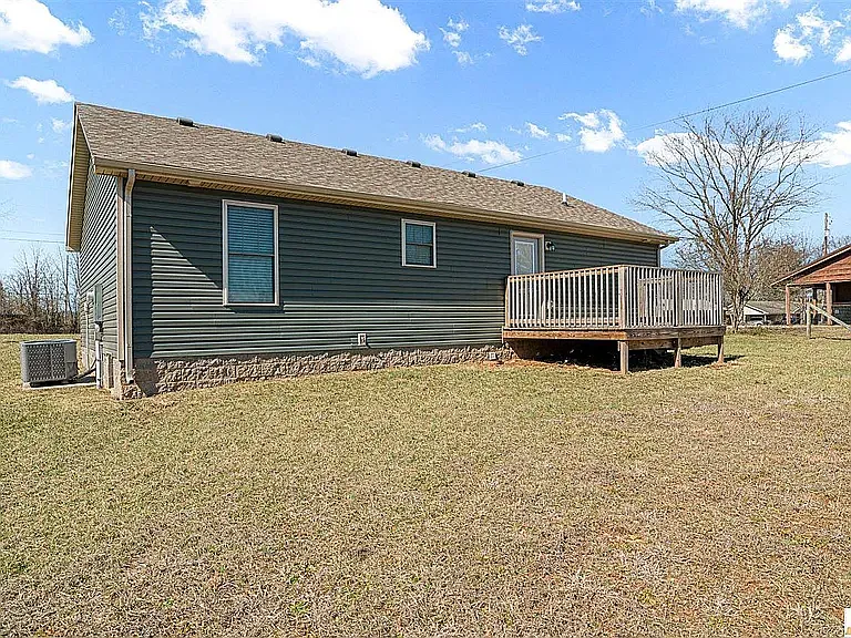 452 Glenview Dr — Photo 21