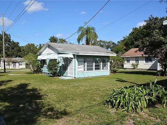 3rd image of 2862 60th Ave N