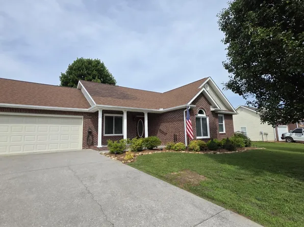 929 Mossy Grove Ln, Maryville, TN 37801