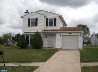 8 Bergen Ct, Newark, DE 19702