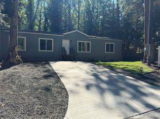 1118 Brentwood Dr, Bremerton, WA 98312