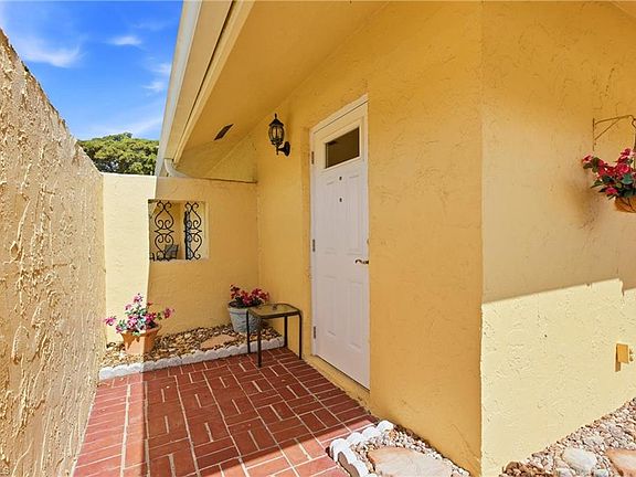 4th image of 180 Harrison RD #3