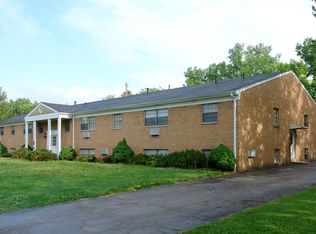 330 Broad Meadows Blvd #P, Columbus, OH 43214