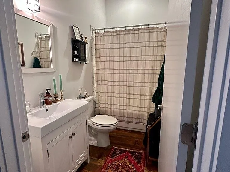 1225 4th Ave S #113 — Photo 8