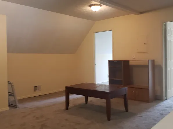 1459 Ridgewood Ave #3, Lakewood, OH 44107
