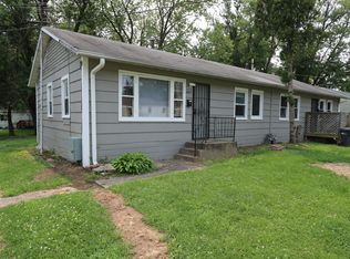 2405-2407 Flint Hills Dr, Burlington, IA 52601