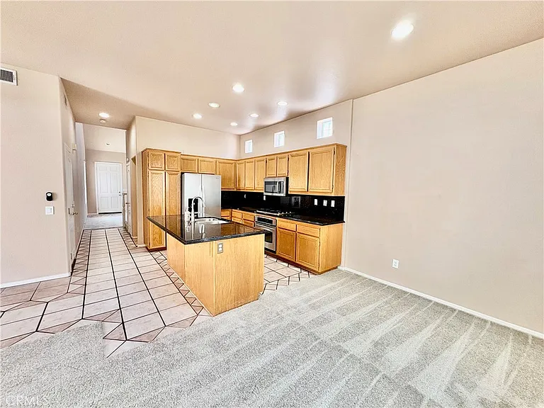 7147 Tanager Dr — Photo 33