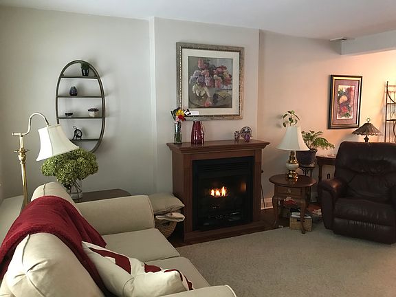 Living Area w/Gas Fireplace
