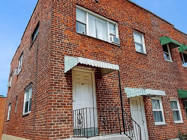 60-57 59th Ave #2, Maspeth, NY 11378