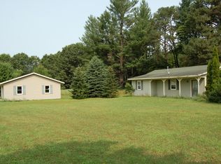 12737 64th Ave, Allendale, MI 49401