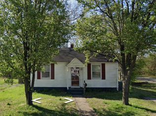 3 Edgewood Dr, Hampton, VA 23666